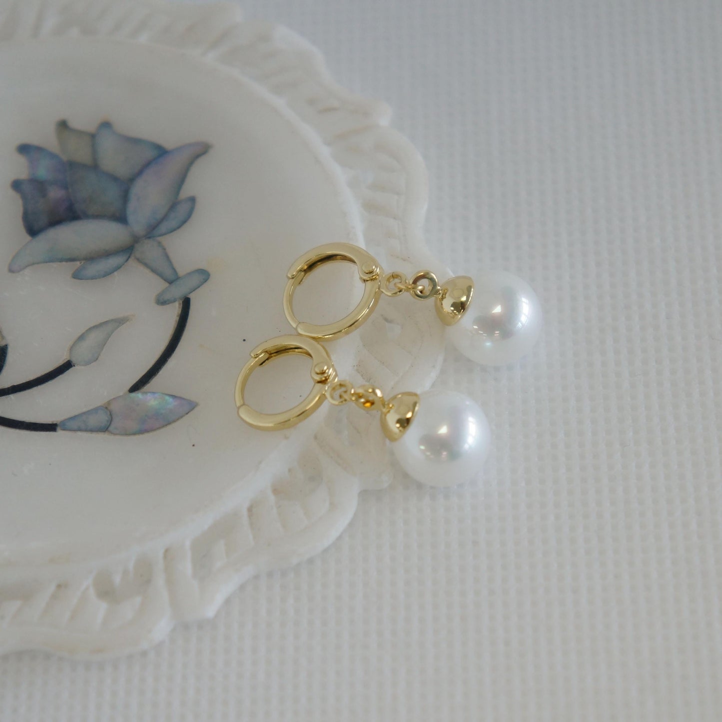 Gold Dangling Pearl Small Hoops, Small Pearl Gold Earrings, Delicate Pearl Earrings, Dainty Hoop Earrings, Classic Pearls Gift for Her