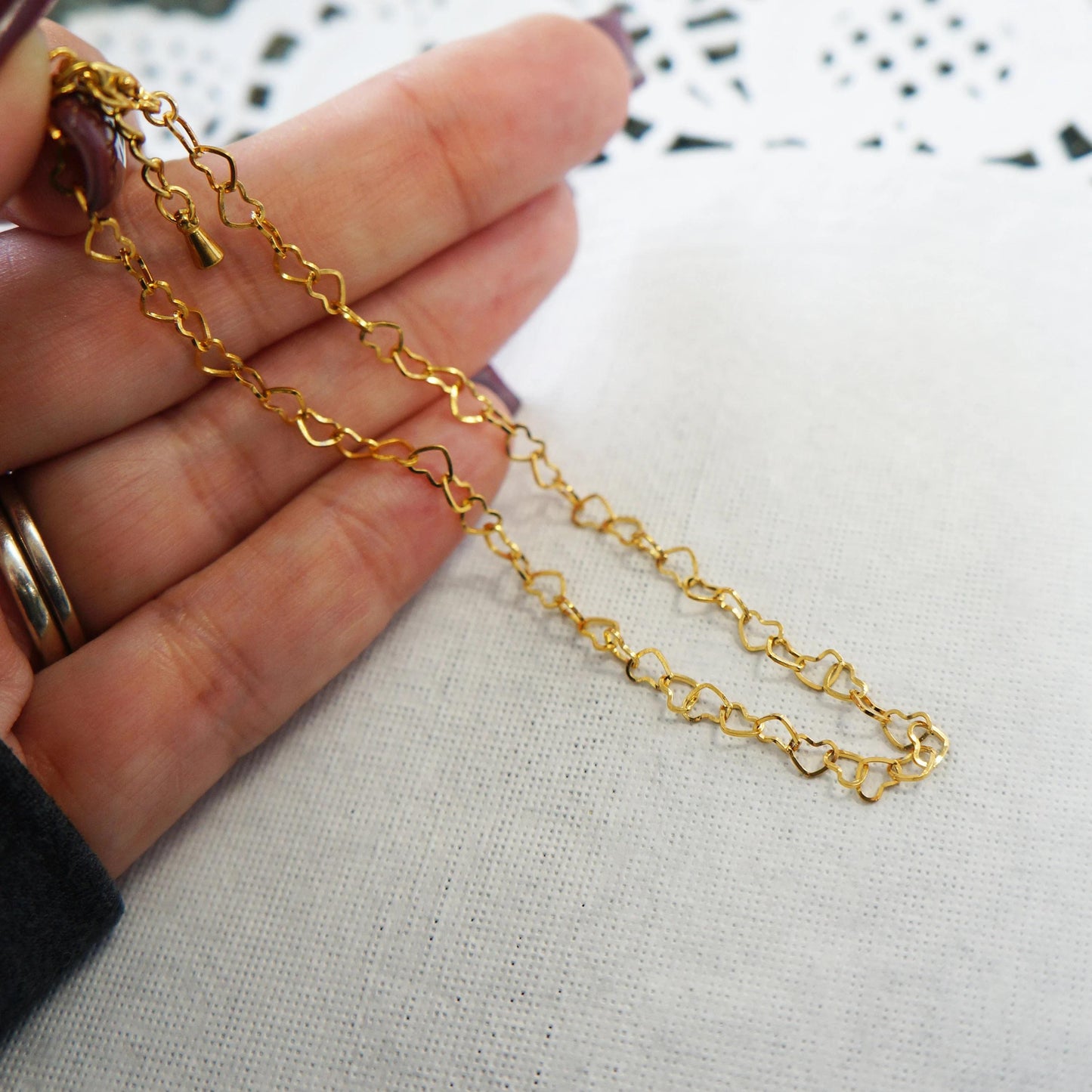 Tiny Gold Hearts Anklet Bracelet Dainty Chain Anklet Small Hearts Anklet Gift for Sisters Travel Jewelry Body Jewelry Anklet