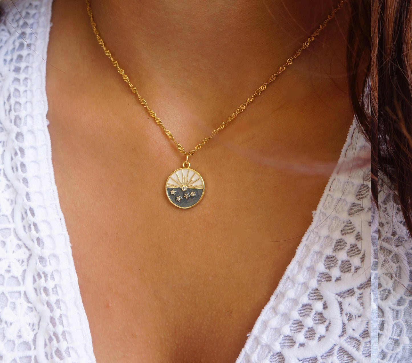 Sun Stars Necklace Gift for Her Woman Gold Necklace Layering Round Charm Necklace Dainty Crystal Sun Necklace