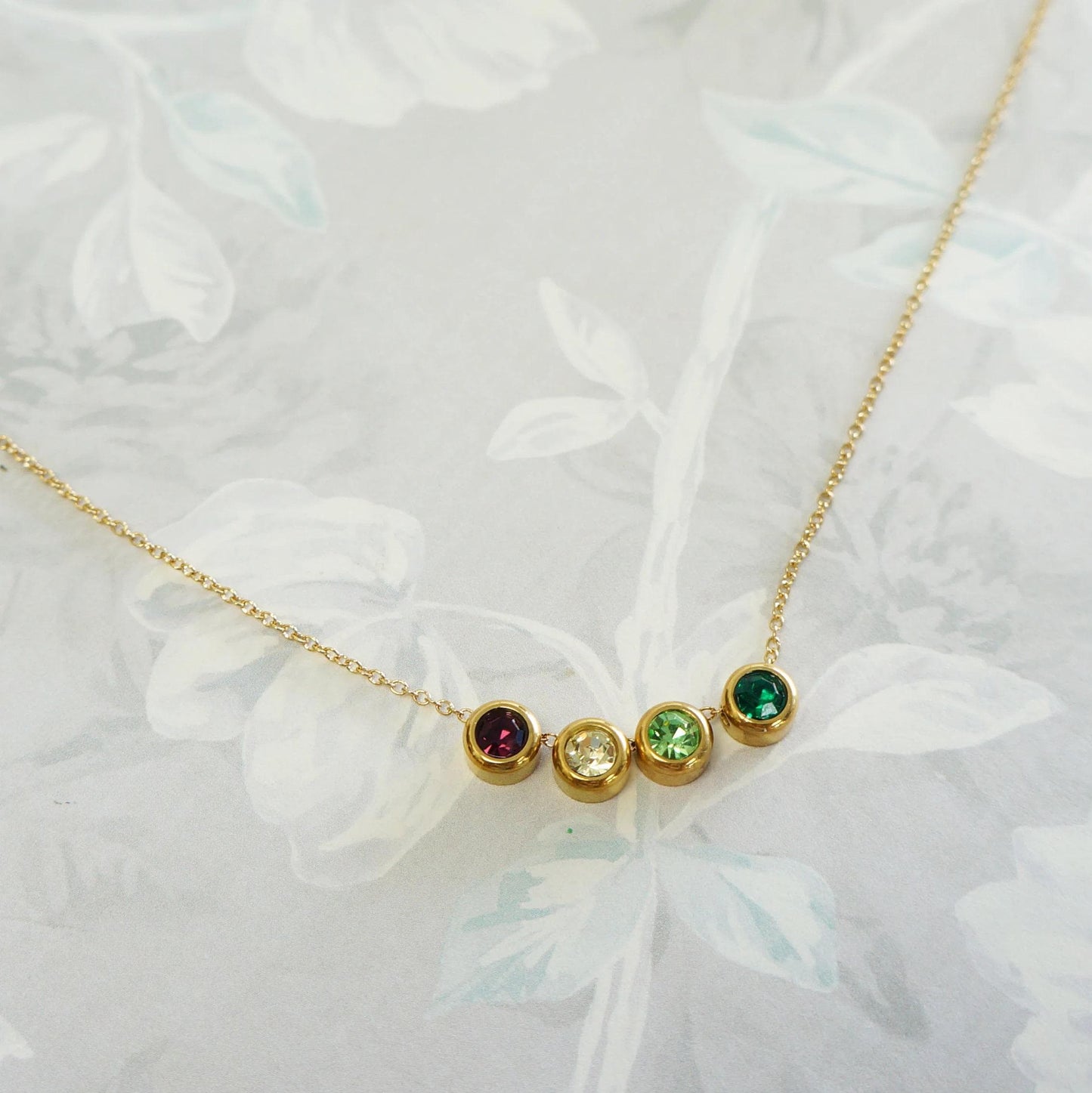 Round Charm Gold Crystal Birthstone Necklace, Dainty Gift for Mother, Birthday Jewelry, Dainty Mom Birthday Gift, Delicate Jewelry, Simple