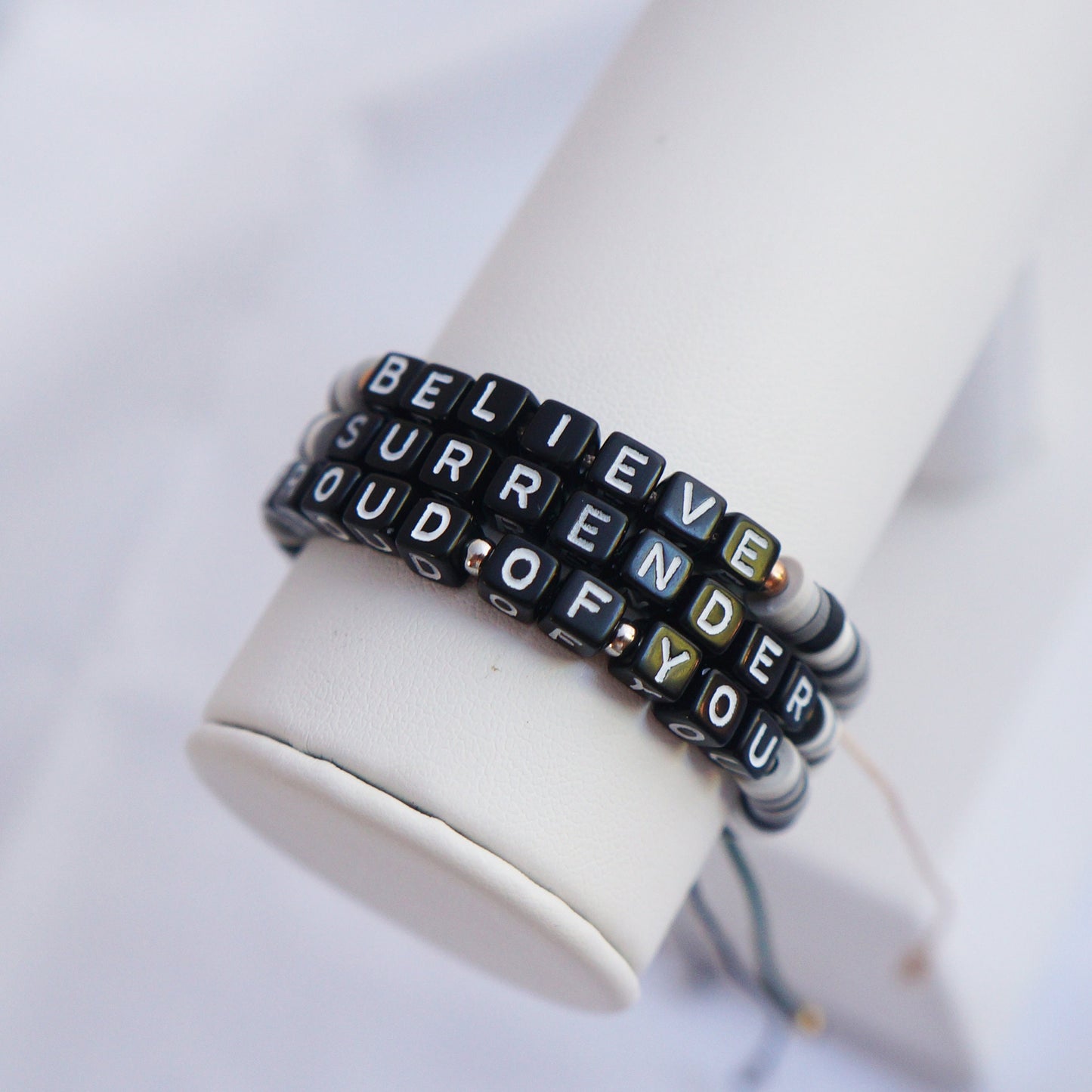 Unisex Men Women Motivational Black Beaded Bracelet Gift Idea Personalized Inspirational Words Name Bracelet for Couples B20