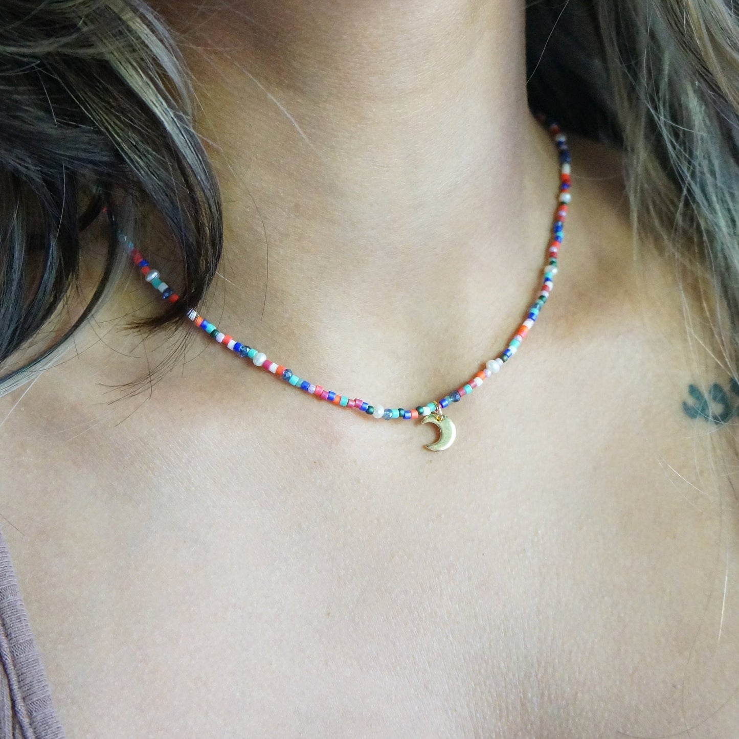 Dainty Colorful Beaded Charm Necklace Tiny Seed Beads White Fresh Water Pearls Necklace Choker Bohemian Necklace Gift for Women