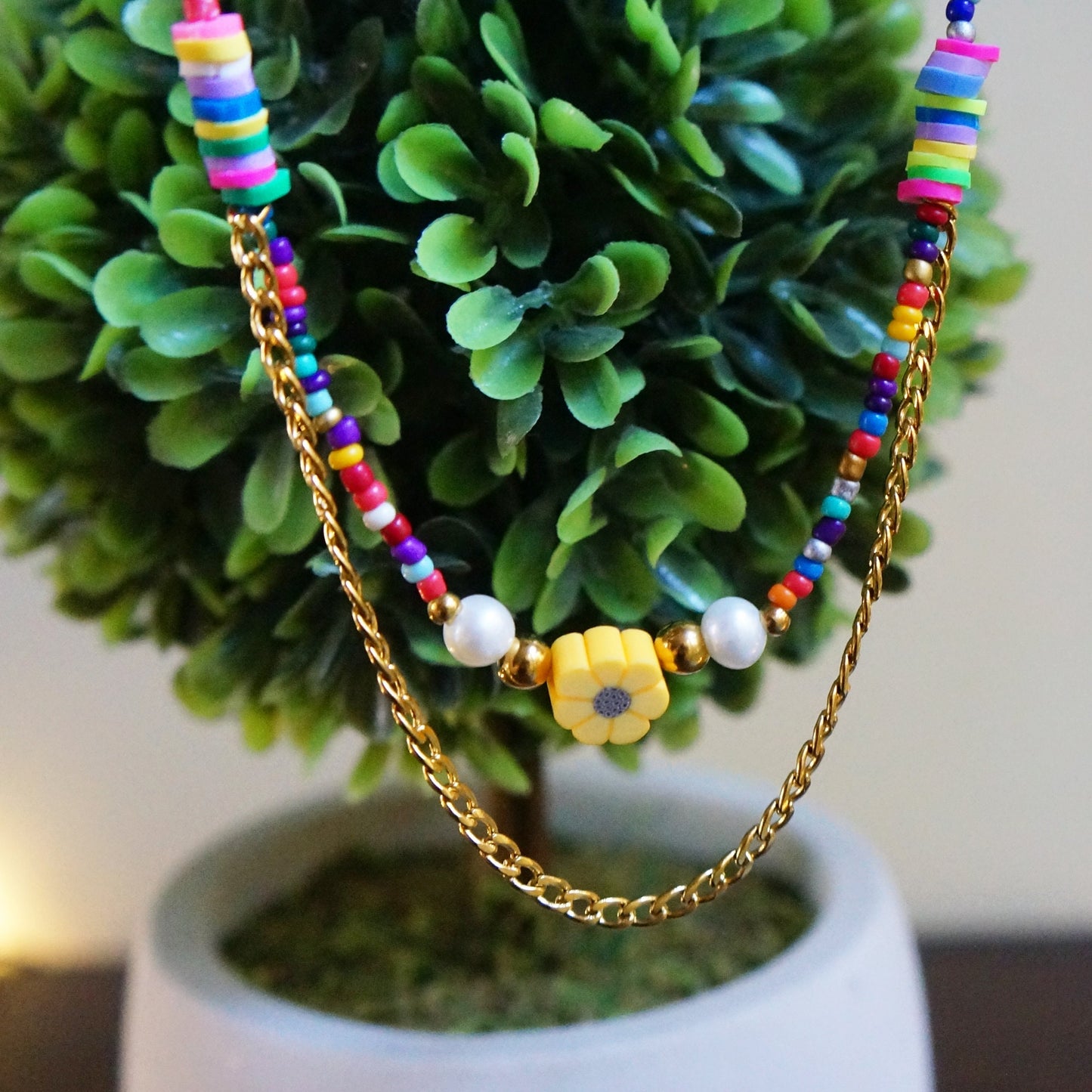 Colorful Happy Necklace Pearl Beaded Necklace Best Friend Happy Gift Fun Necklace Sunflower Necklace Hippie Necklace for Woman Y2K Necklace