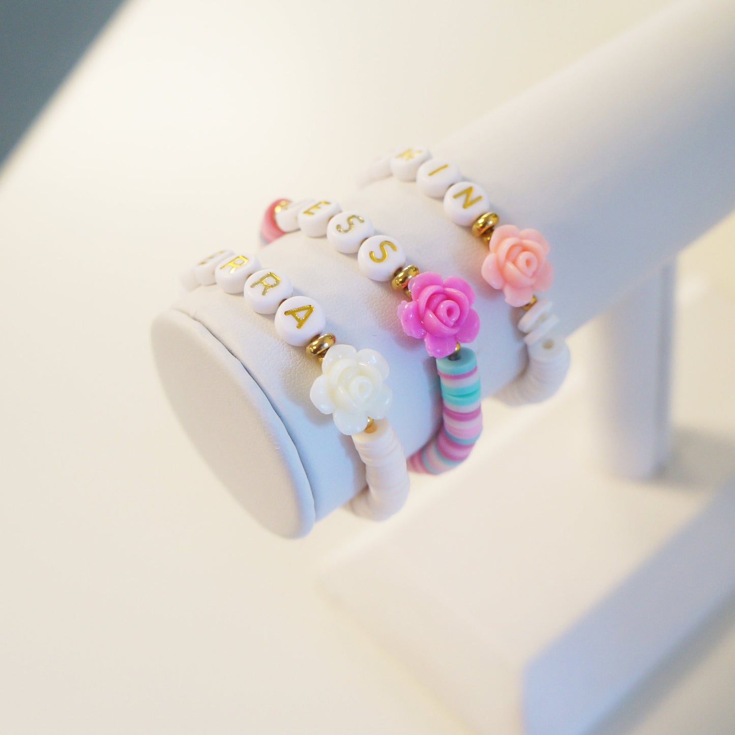 Floral Colorful Name Bracelet Elastic Friendship Bracelet Name Word Bridesmaids Bracelets Gifts White Gold Letters Family Bracelet