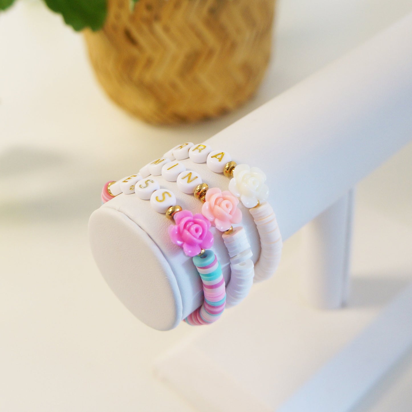 Floral Colorful Name Bracelet Elastic Friendship Bracelet Name Word Bridesmaids Bracelets Gifts White Gold Letters Family Bracelet