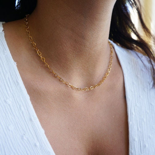 Dainty Heart Chain Choker Necklace