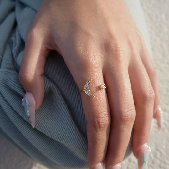 Minimalist Gold Moon Star Ring, Dainty Delicate Band, Tiny Celestial Jewlery, Gift Idea