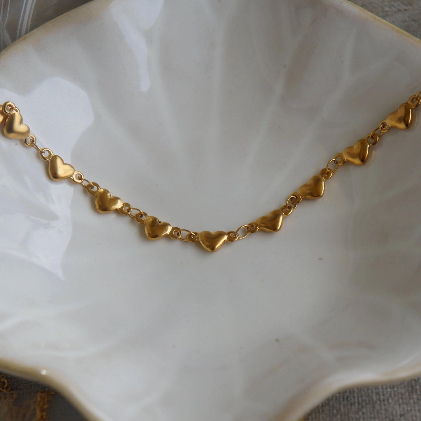 Dainty Gold Hearts Chain Necklace