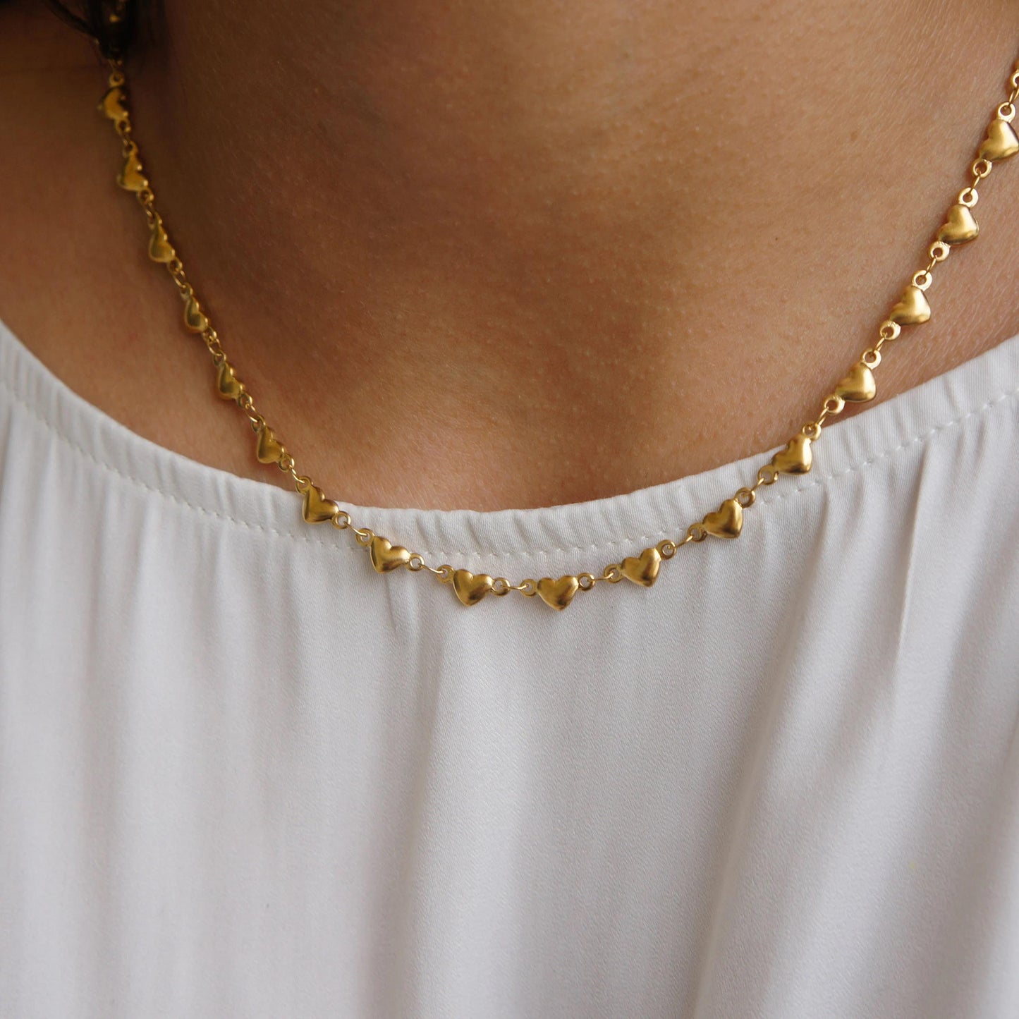 Dainty Gold Hearts Chain Necklace