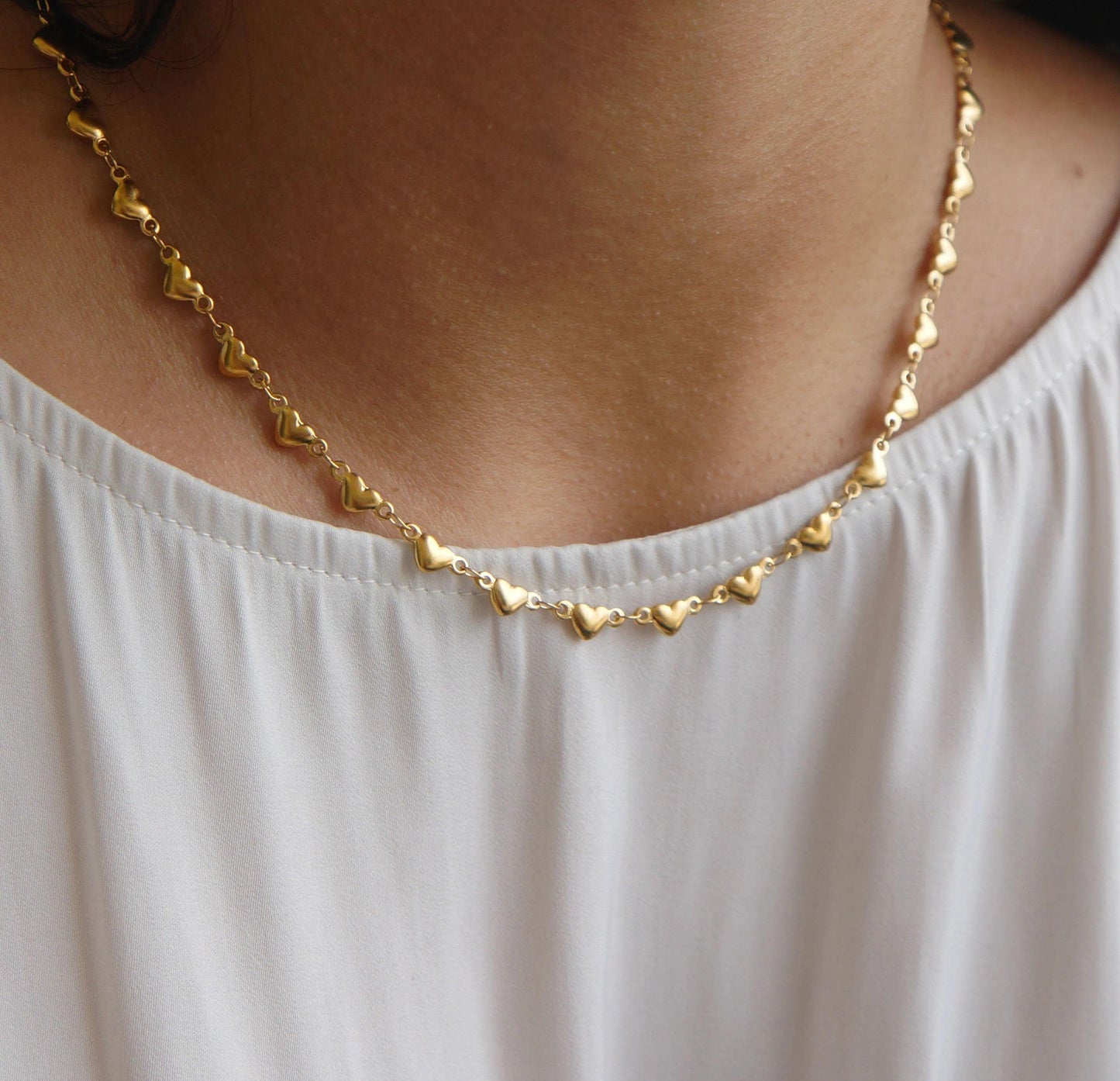 Dainty Gold Hearts Chain Necklace