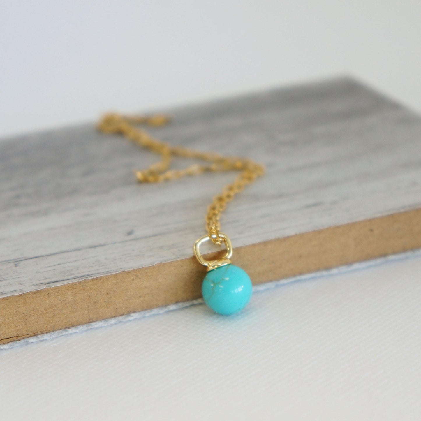 Minimal Turquoise Pendant Necklace, Dainty Round Turquoise Charm, Simple Jewelry, Dainty, Minimalist, Jewelry for Her, Women Necklace