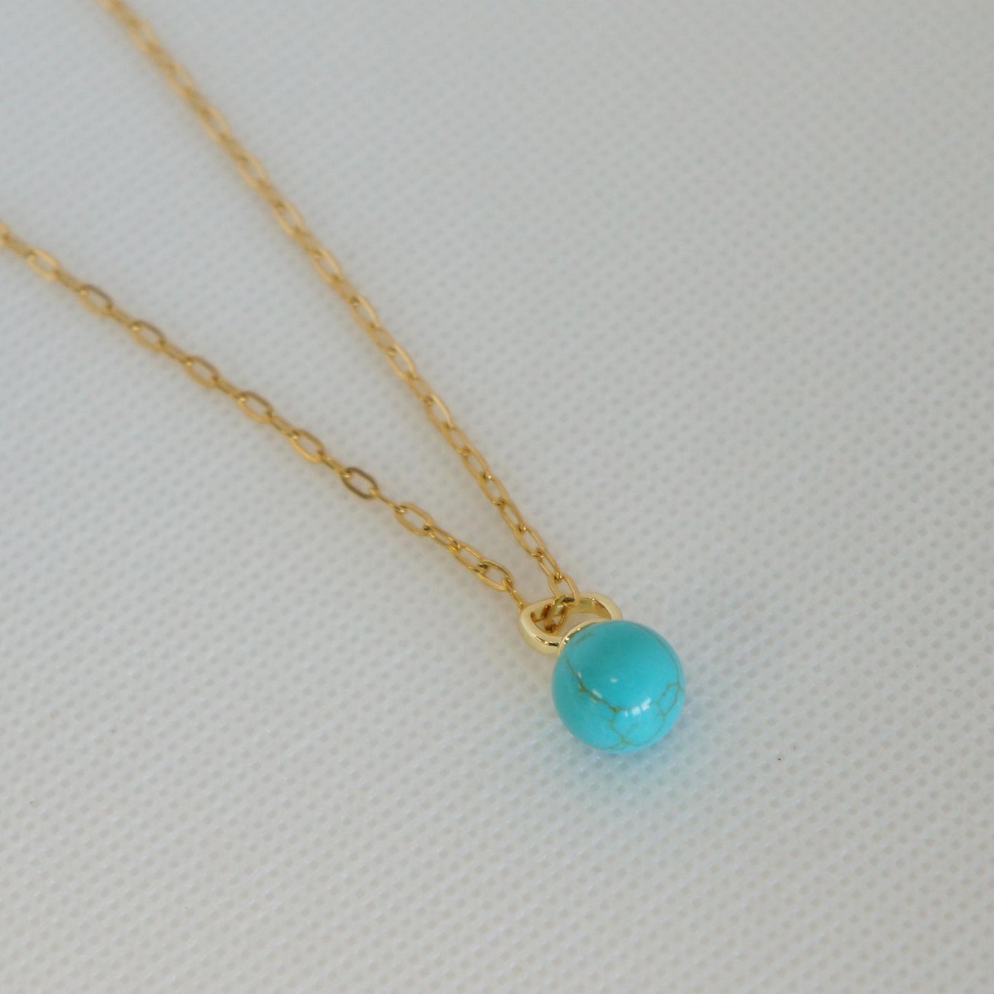 Minimal Turquoise Pendant Necklace, Dainty Round Turquoise Charm, Simple Jewelry, Dainty, Minimalist, Jewelry for Her, Women Necklace