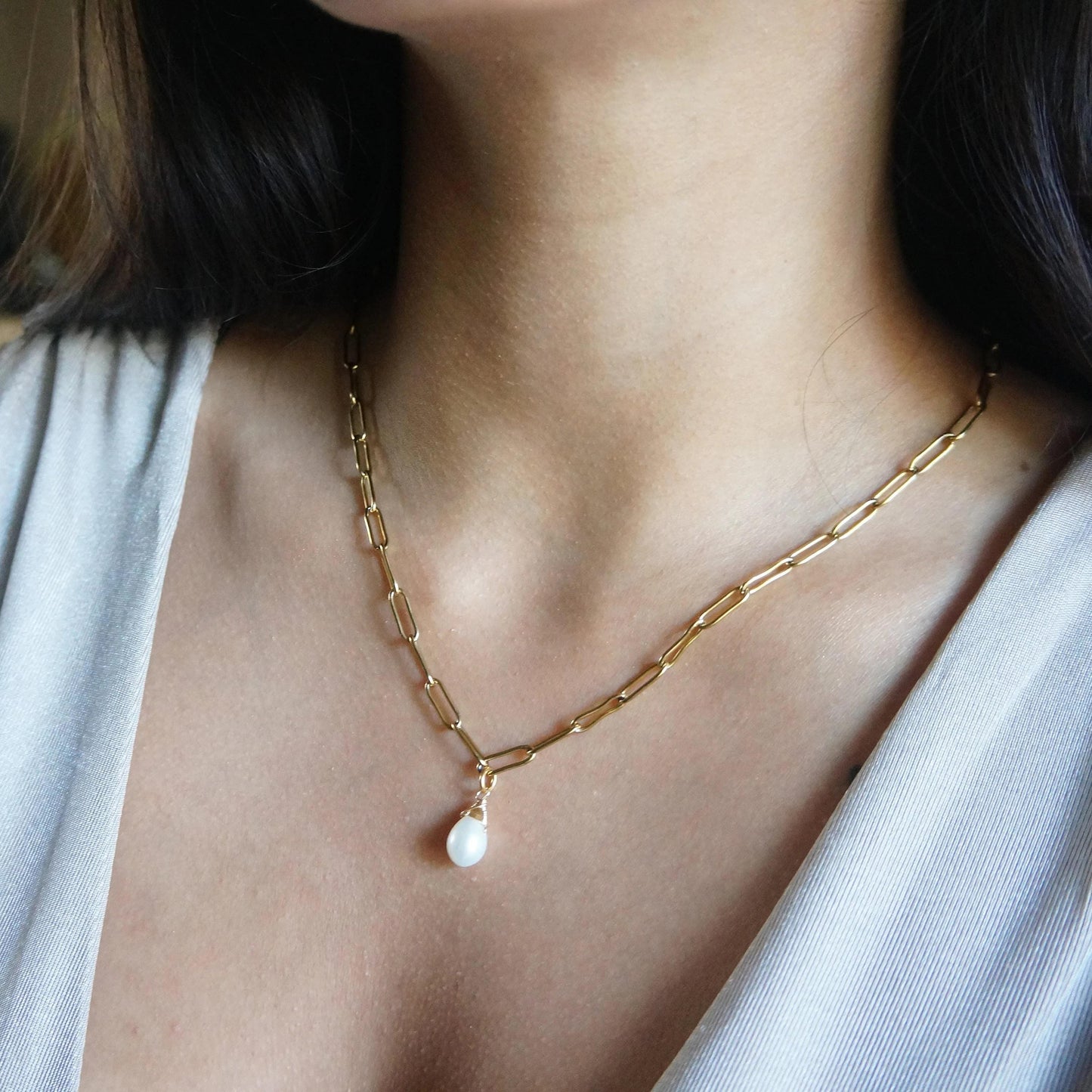 White Pearl Necklace Paper Clip Chain Pearl Necklace Modern Bridesmaid Gift Mother's Day Necklace June Birthstone Necklace Drop Pearl