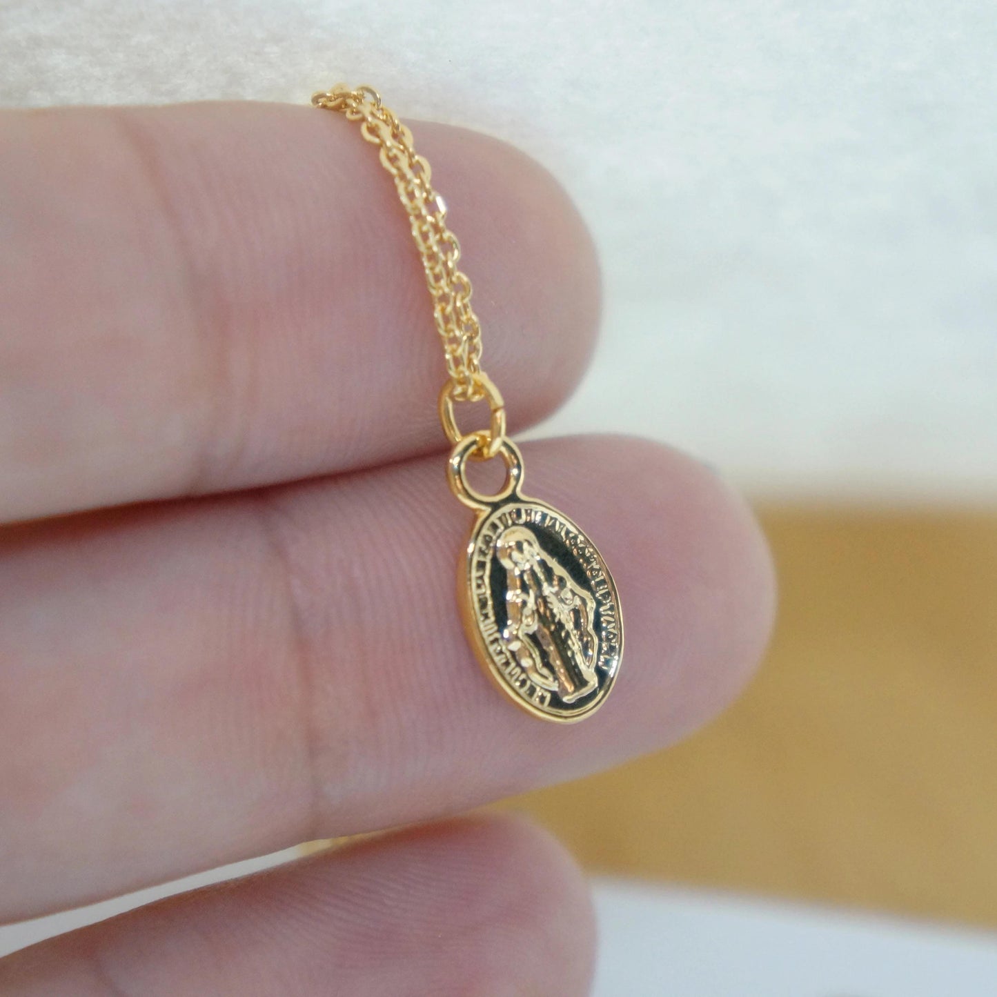 Virgin Necklace Card Set Necklace Tiny Oval Charm Virgin Mary Dainty Necklace Girls Gift Idea First Communion Delicate Necklace