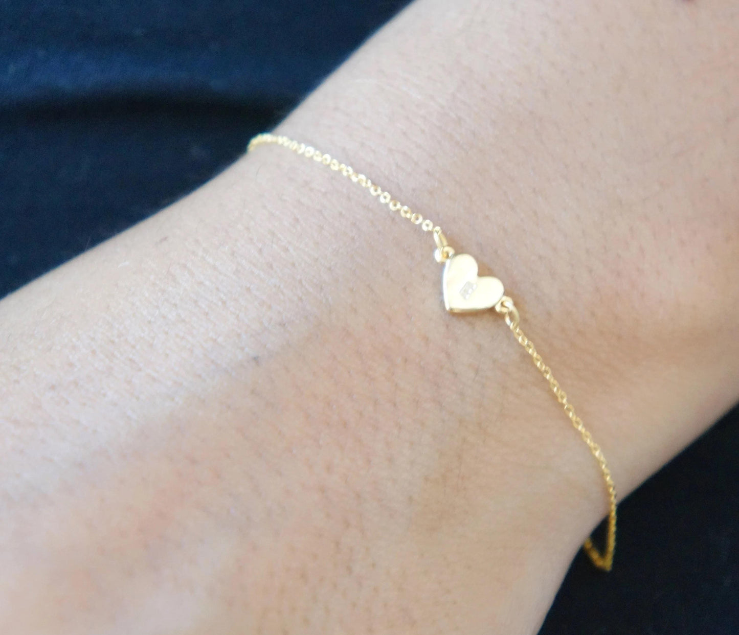 Tiny Gold Heart Bracelet Personalized Friendship Bracelet LOVE Dainty Heart Jewelry Thin Chain Bracelet Initial Heart Bridesmaid Gift