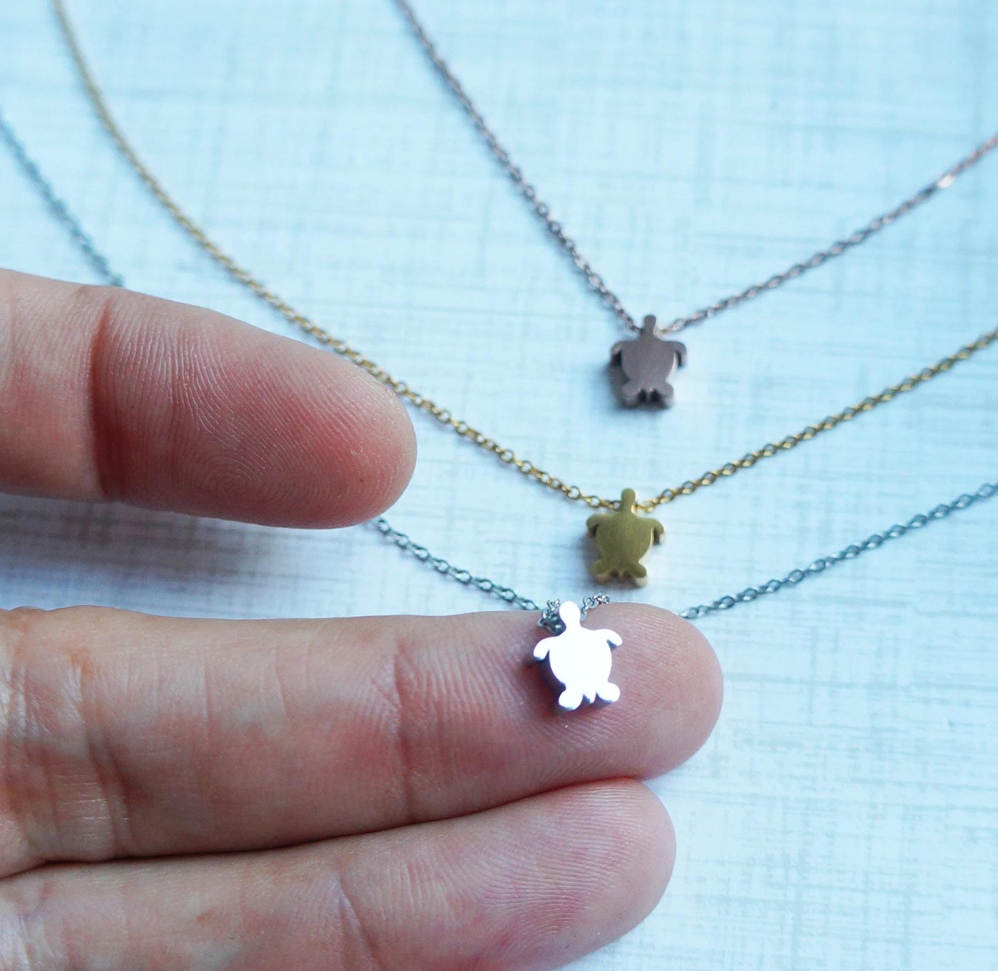 Tiny Turtle Necklace Dainty Necklace Cute Delicate Charm Necklace Gold/Silver/Rose Gold Minimalist Layered Necklace Friendship Necklace