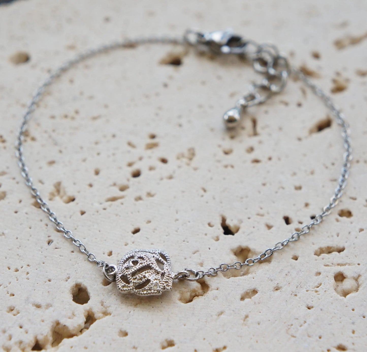 Dainty Rose Flower Bracelet, Silver Chain Bracelet, Delicate Floral Jewelry, Gift For Her, Minimalist Style, Dainty, Birthday Gift for Her