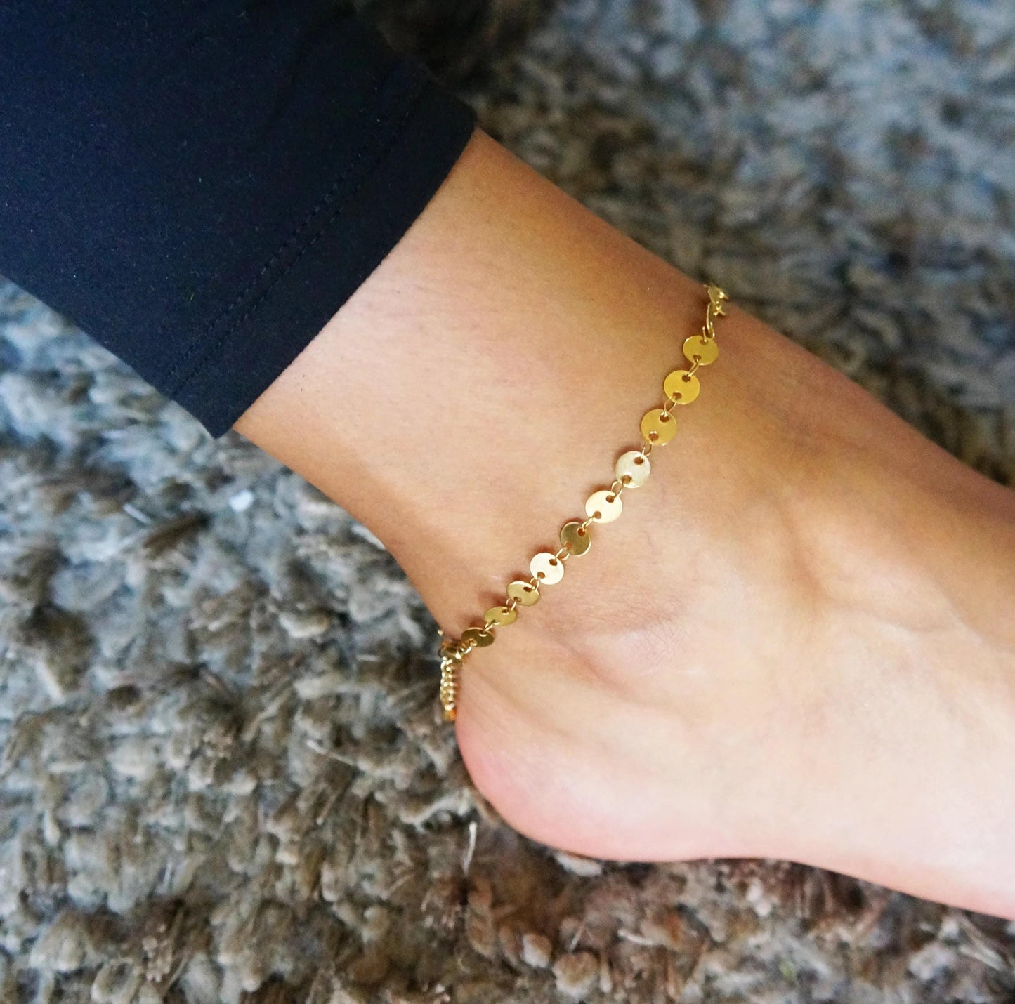 Tiny Discs Anklet Dainty Minimal Gold Chain Anklet Tiny Dots Anklet Foot Jewelry Gift for Her Sequin Chain Dainty Anklet