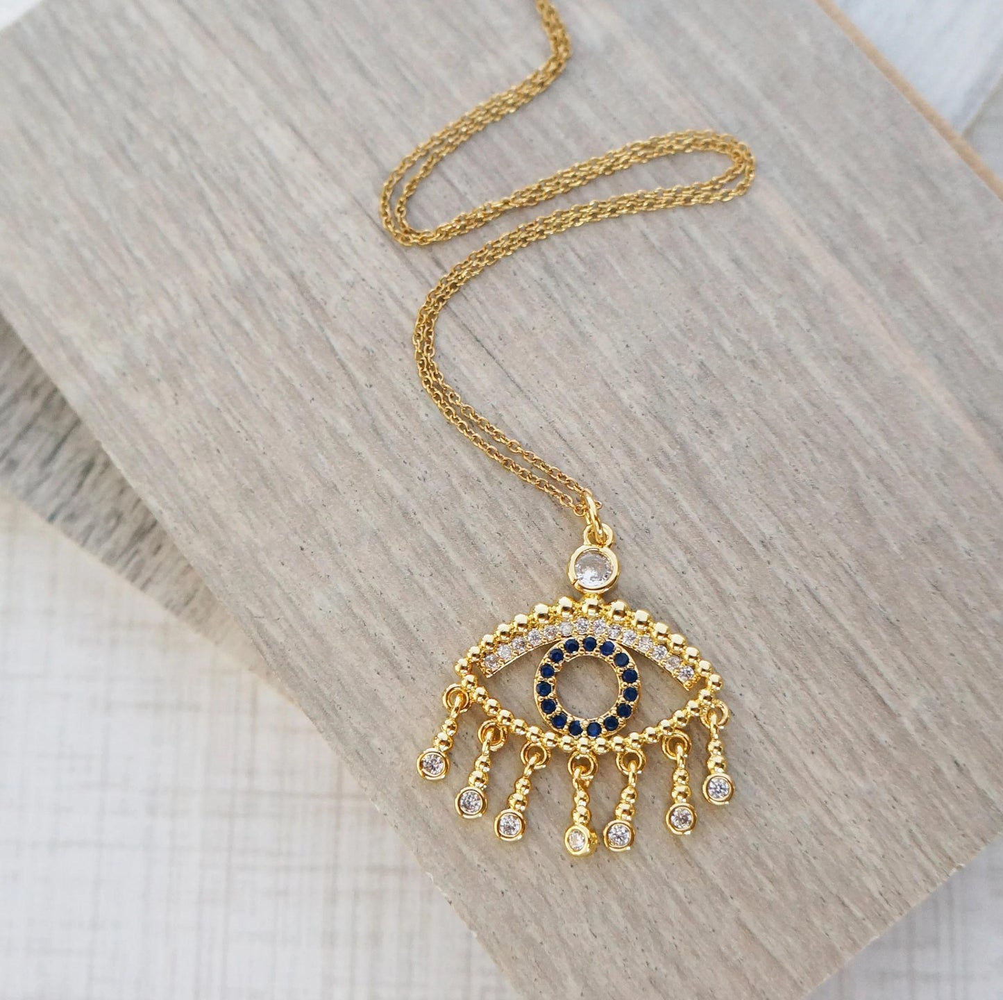 Gold Evil Eye Necklace Sparkling Cubic Zirconia Crystals Eye Necklace Protection for Women Gift for Her Friendship Charm Necklace