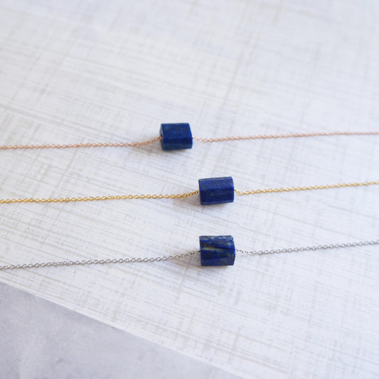 Raw Crystal Necklace Blue Lapis Lazuli Necklace  Rough Stone Layering Necklace Natural Lapis Lazuli Stone Pendant Crystal Necklace