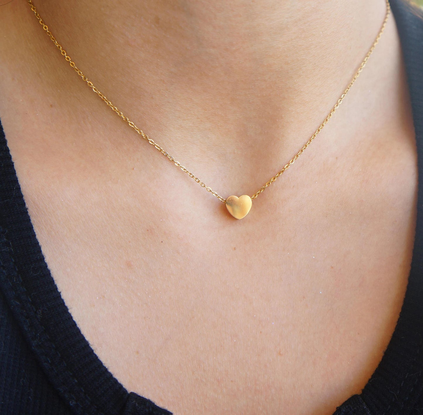 Delicate Gold Heart Necklace Simple Everyday Dainty Gold Necklace Women Necklace Gift Simple Gold Heart Jewelry Girls Necklace