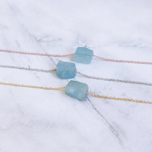 Raw Crystal Necklace Aquamarine Necklace March Birthstone Rough Stone Layering Necklace Natural Aquamarine Stone Pendant