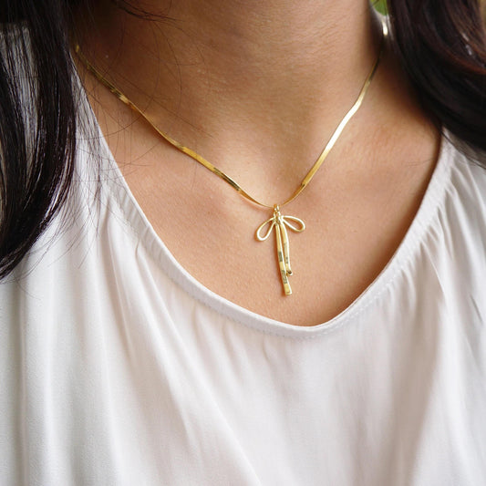 Gold Bow Necklace