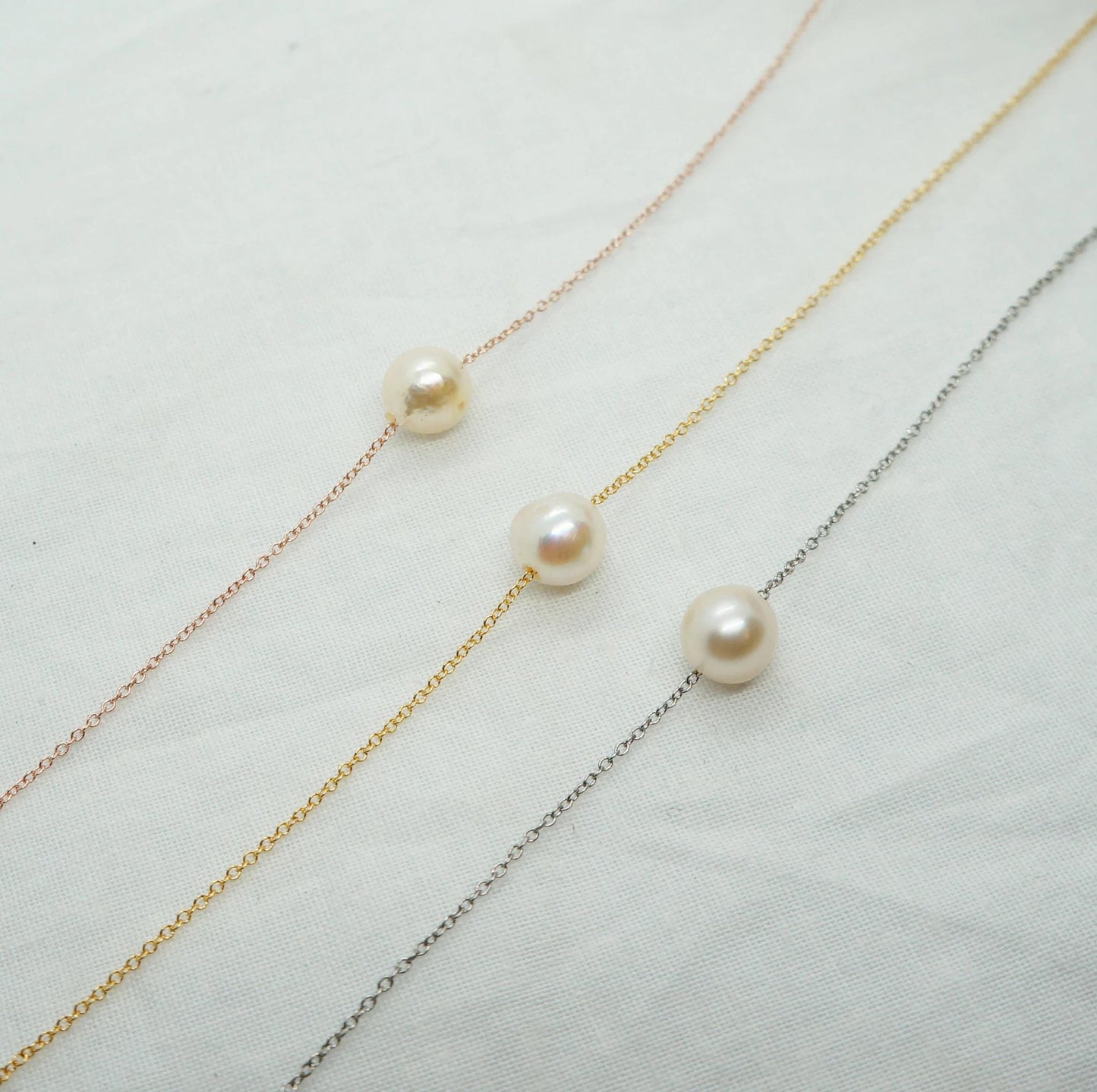 Single Pearl Necklace, Floating Pearl Pendant, Gold Chain Jewelry, Elegant Bridal Necklace, Thank You Gift, Simple Necklace