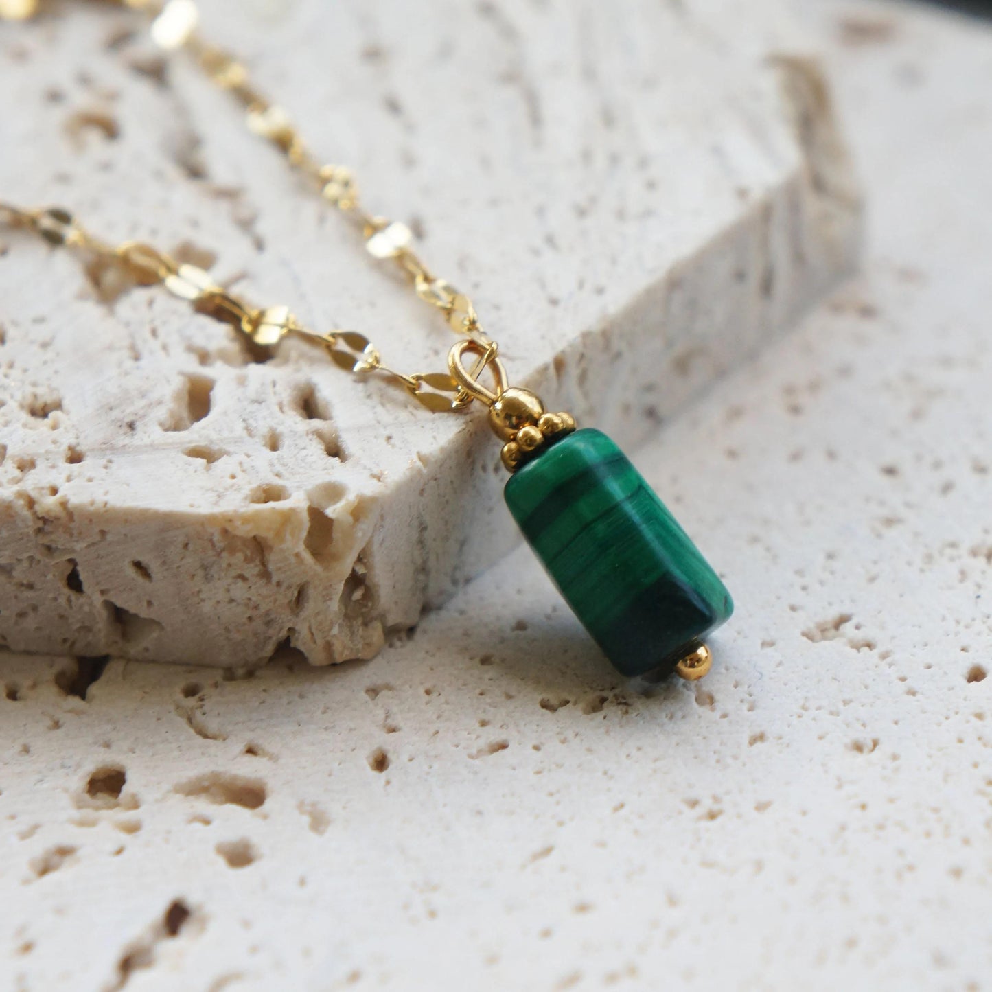 Malachite Stone Necklace, Spiritual Balance Healing Gift, Green Crystal Jewelry, Balance Pendant, Boho Necklace, Green Crystal