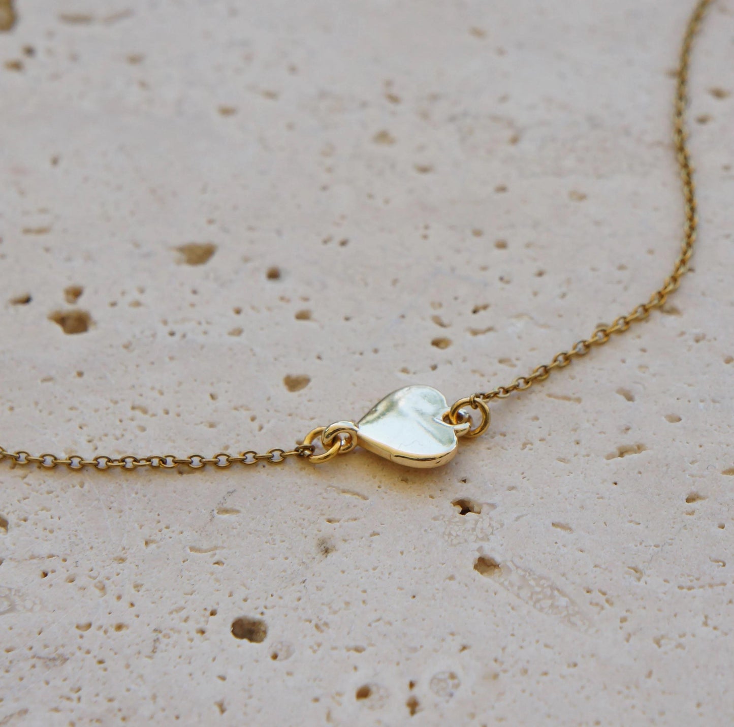 Dainty Gold Heart Necklace, Sparkly Choker, Delicate Charm Pendant, Gift For Her, Layering Necklace, Love, Minimalist, Dainty