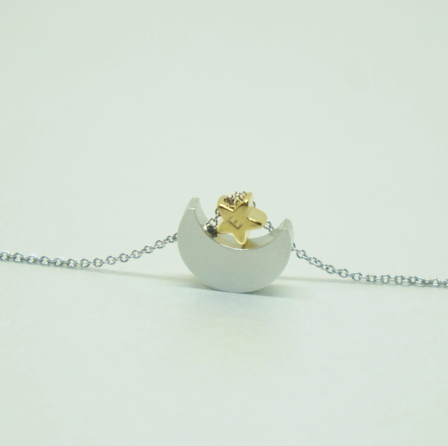 Star Moon Necklace Dainty Personalized Necklace Tiny Initial Star Boho Friendship Necklace Sister Gift Bridesmaid Gift Constellation