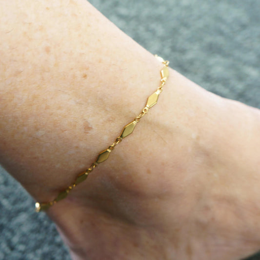 Elegant Gold Anklet for Woman Dainty Ankle Bracelet Body Jewelry Geometric Minimalist Anklet Bracelet Foot Bracelet for Her