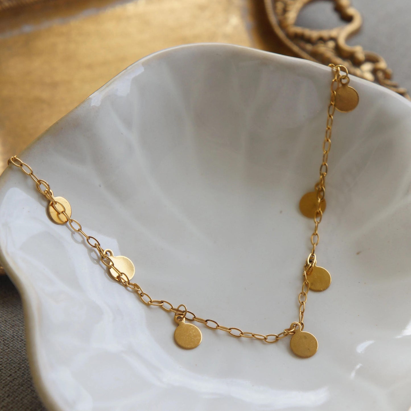 Sparkly Gold Dangling Discs Necklace, Delicate Layered Chain, Gift For Her, Elegant Jewelry, Discs Chain, Dainty