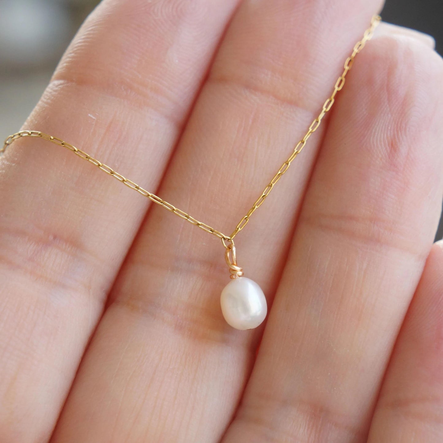 Tiny Rice Pearl Necklace June Birthstone, Dainty Pearl Choker, Bridesmaids Gift, Natural Pearl Jewelry, Minimalist Pearl Necklace